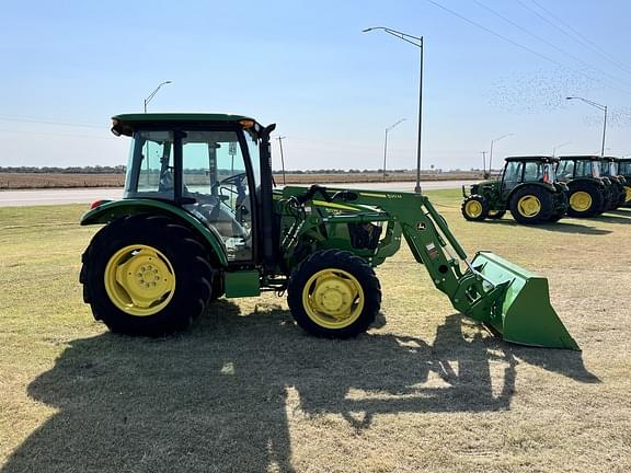 Image of John Deere 5075E equipment image 2