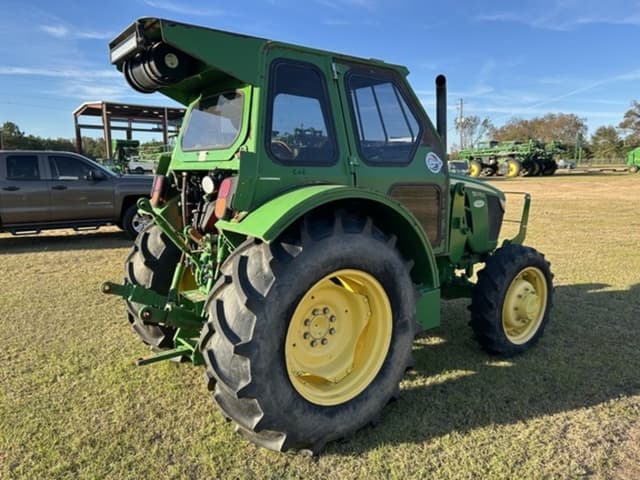 Image of John Deere 5075E equipment image 4