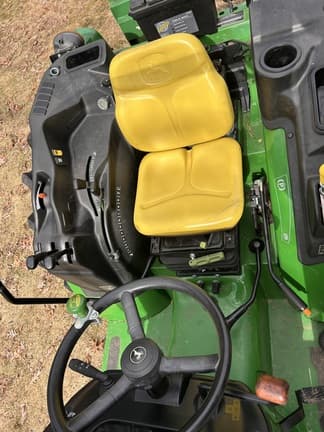 Image of John Deere 5075GN equipment image 3