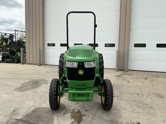 Image of John Deere 5075GN equipment image 2