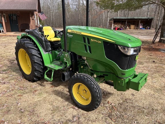2021 John Deere 5075GN Equipment Image0