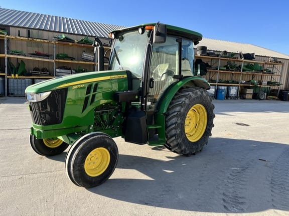 Main image John Deere 5075M