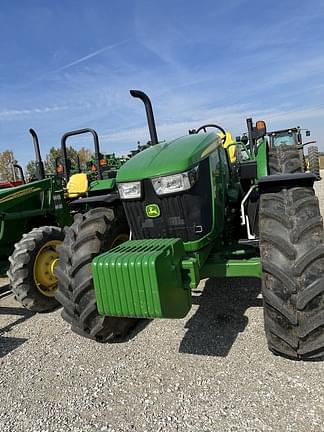 Image of John Deere 5075M equipment image 4