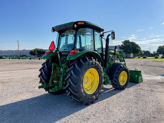 Image of John Deere 5075M equipment image 4