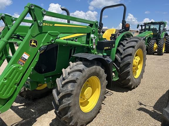 Image of John Deere 5075M equipment image 3