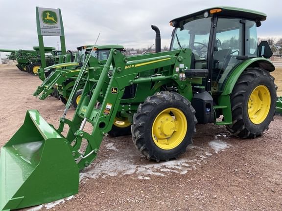 Main image John Deere 5090E