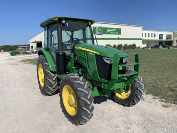 Main image John Deere 5090E
