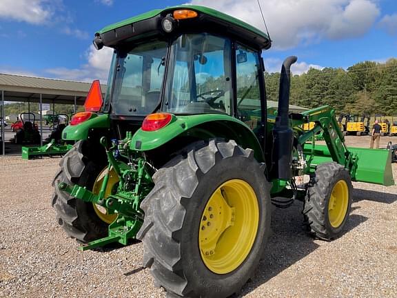 Image of John Deere 5090E equipment image 3