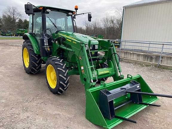 Image of John Deere 5090E equipment image 1