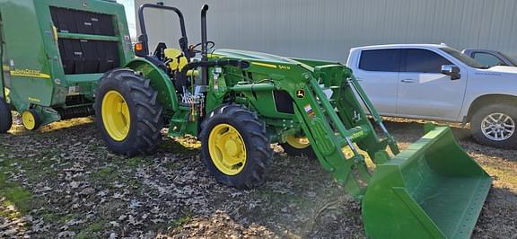 Image of John Deere 5090E equipment image 1