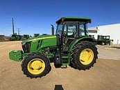 Thumbnail image John Deere 5090E 1