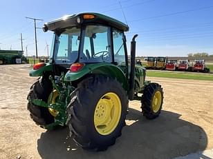 Main image John Deere 5090E 4