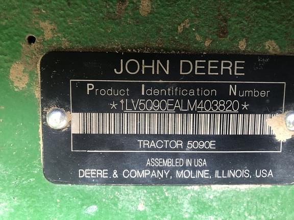 Image of John Deere 5090E equipment image 1