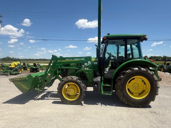 Image of John Deere 5090E Primary image