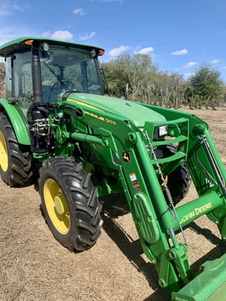 Image of John Deere 5090E Primary image