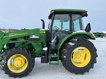 Main image John Deere 5090E