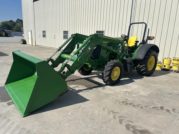 Image of John Deere 5090EL equipment image 3