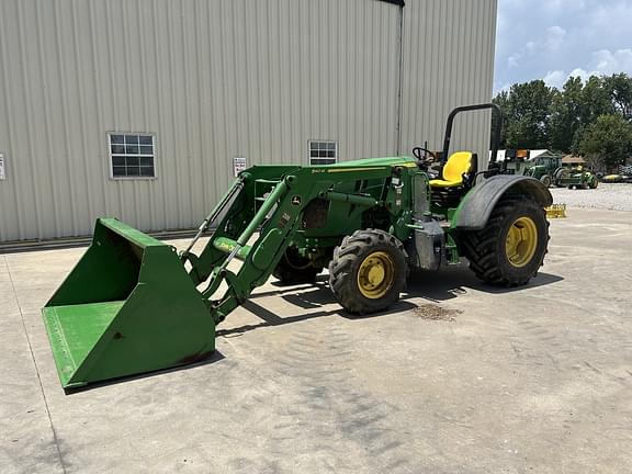 Image of John Deere 5090EL equipment image 1