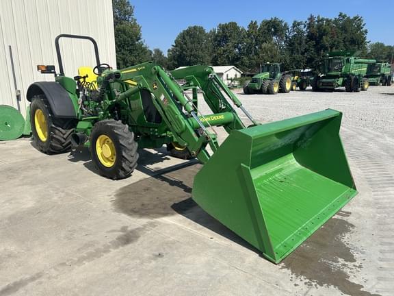 Image of John Deere 5090EL equipment image 1