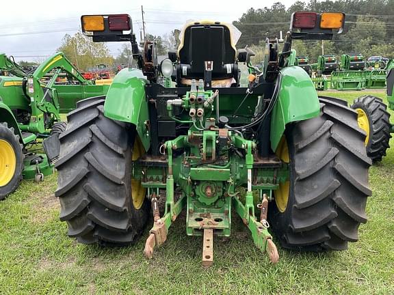 Image of John Deere 5090EL equipment image 3