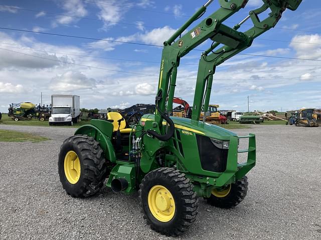 Image of John Deere 5090EL equipment image 1