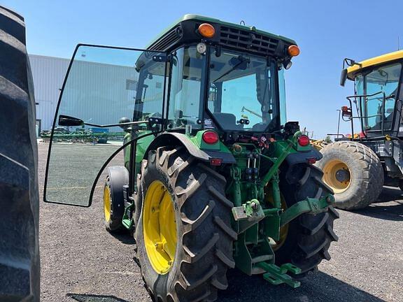 Image of John Deere 5090GN equipment image 1