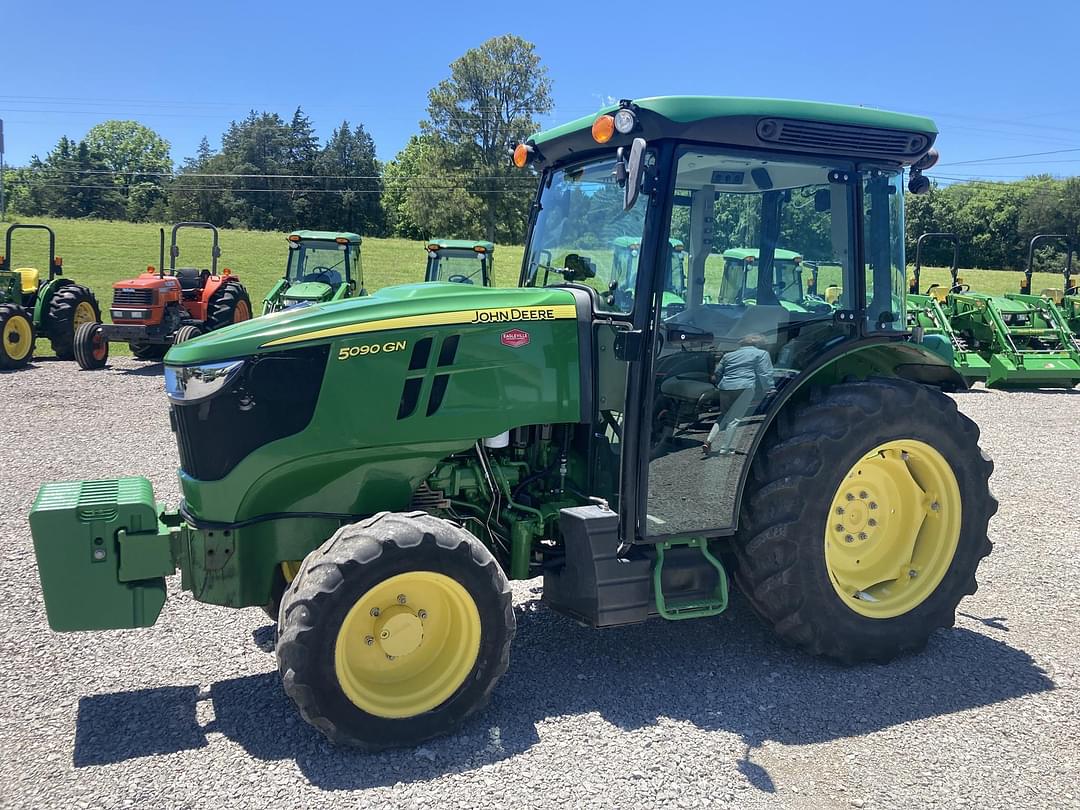 Image of John Deere 5090GN Primary image