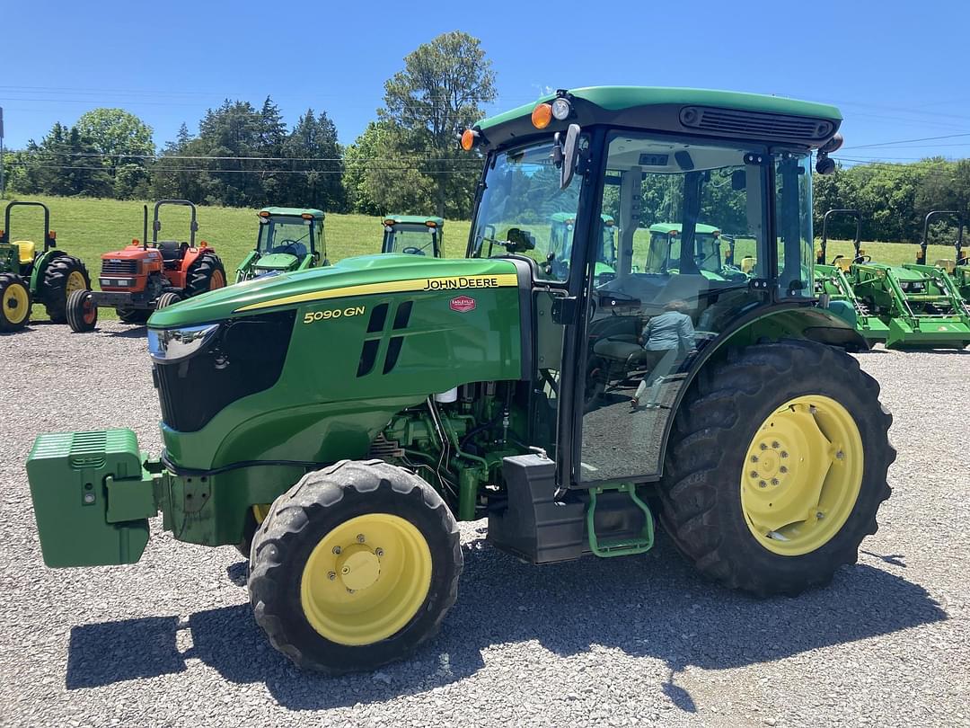Image of John Deere 5090GN Primary image