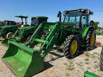 Main image John Deere 5090M