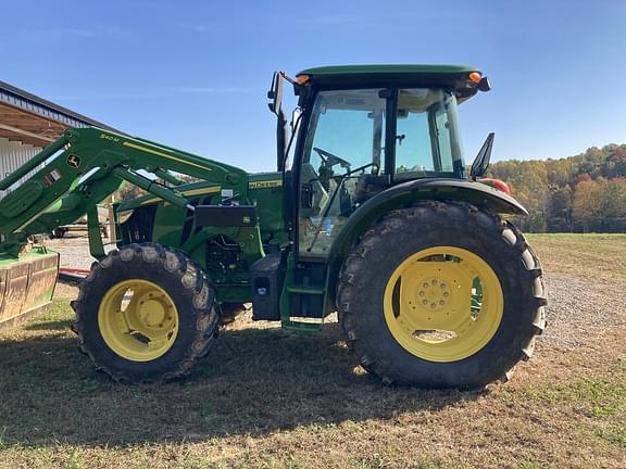 Image of John Deere 5090M equipment image 1