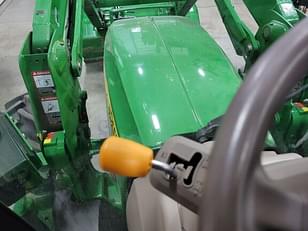 Main image John Deere 5090R 31