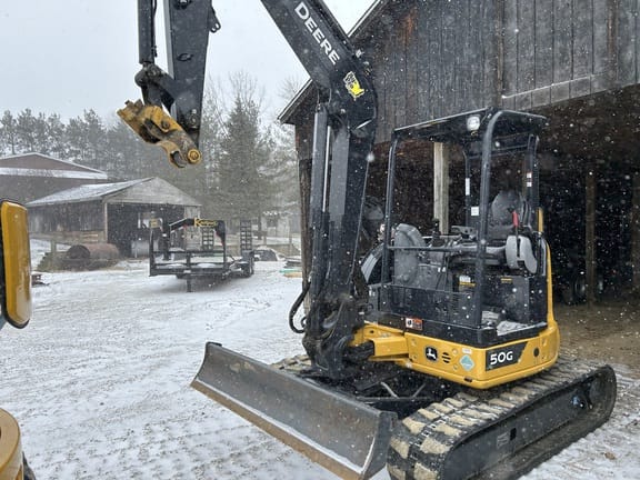 2021 John Deere 50G Equipment Image0