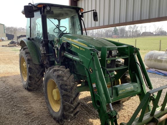 Image of John Deere 5100E Primary image