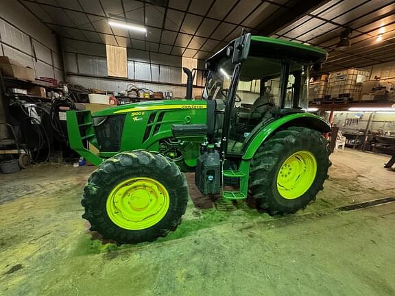 Image of John Deere 5100E equipment image 1