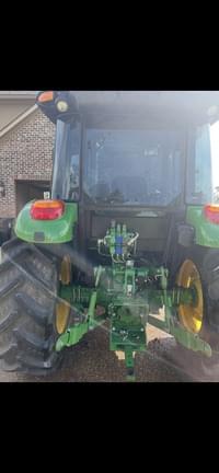 Image of John Deere 5100E equipment image 4