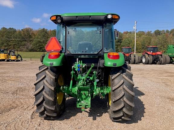 Image of John Deere 5100E equipment image 4