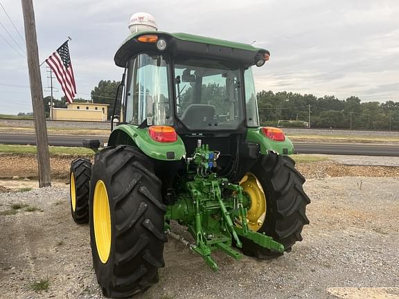 Image of John Deere 5100E equipment image 2