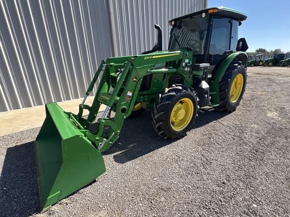 Image of John Deere 5100E equipment image 3
