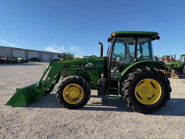 Image of John Deere 5100E equipment image 1
