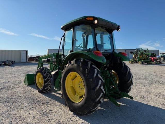 Image of John Deere 5100E equipment image 2