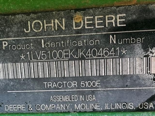 Image of John Deere 5100E equipment image 4