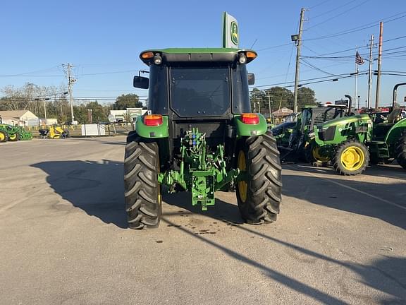 Image of John Deere 5100E equipment image 4