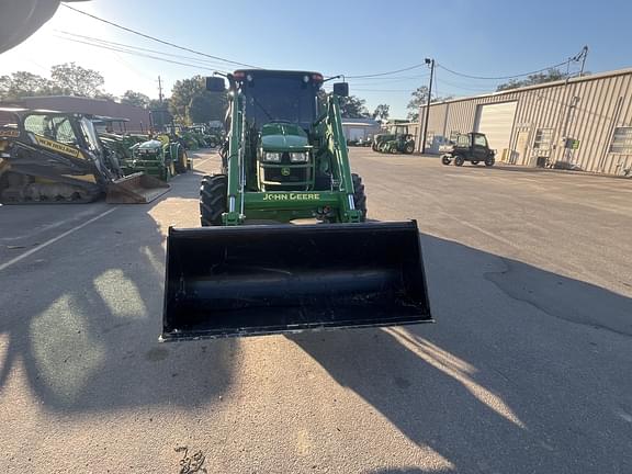 Image of John Deere 5100E equipment image 1