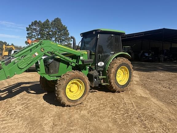 Image of John Deere 5100E Primary image