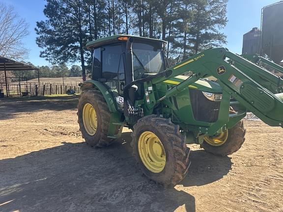 Image of John Deere 5100E equipment image 3