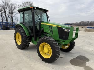 2021 John Deere 5100E Image