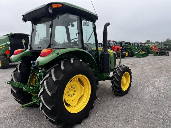 Image of John Deere 5100E equipment image 4