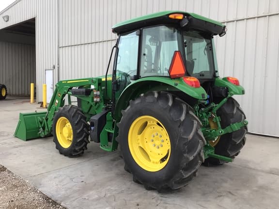 Image of John Deere 5100E equipment image 3