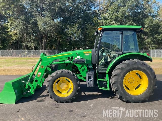 Image of John Deere 5100E equipment image 4