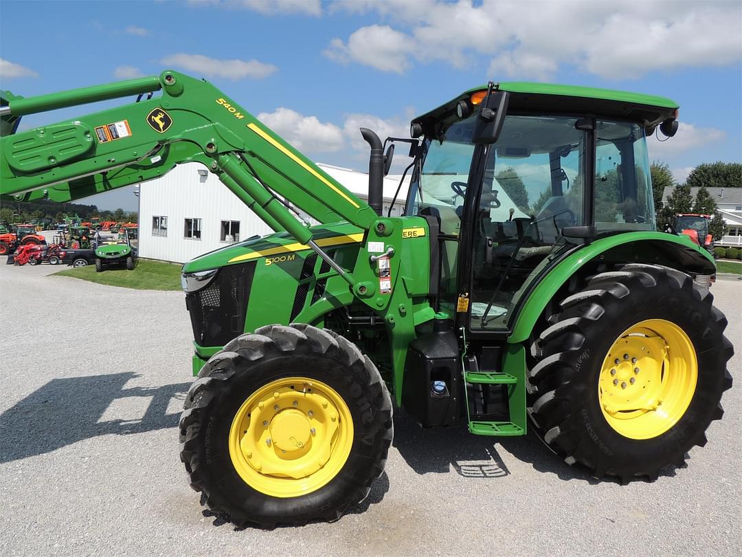 Image of John Deere 5100M Primary image